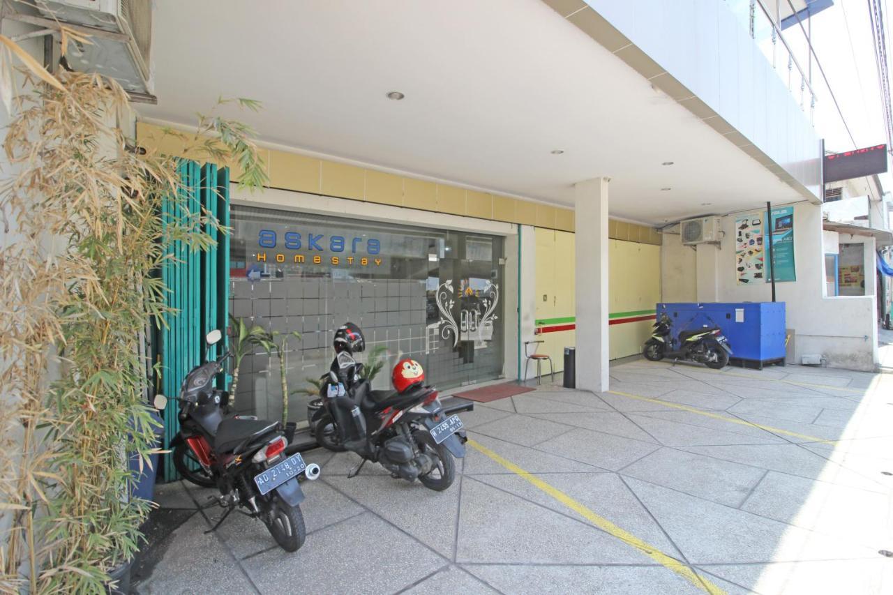 מלון Reddoorz Near Uns Solo מראה חיצוני תמונה